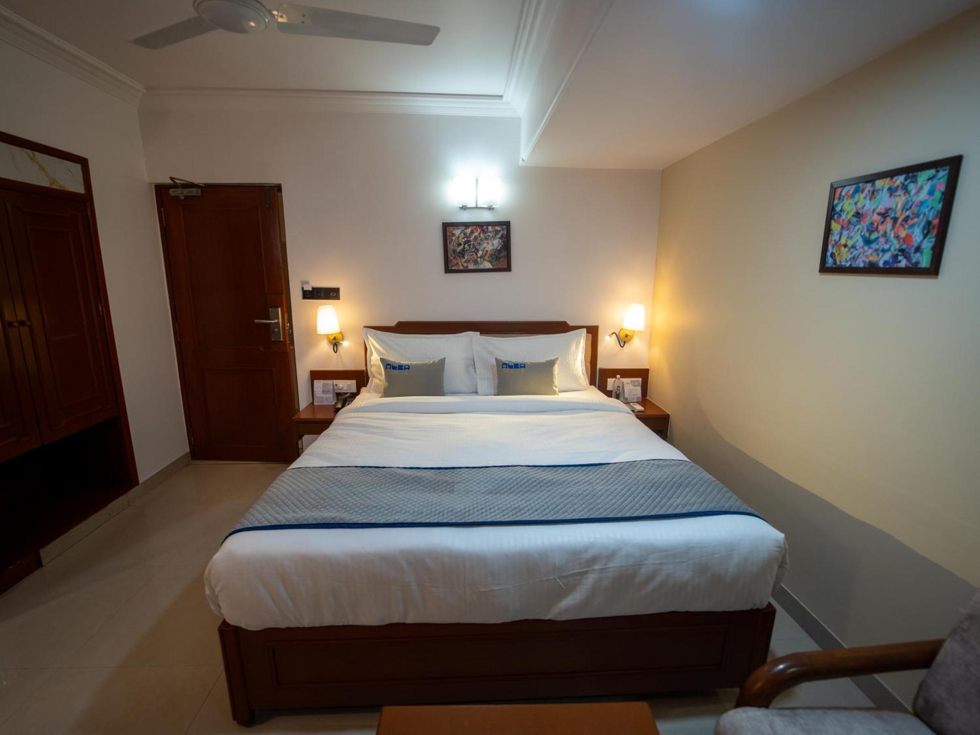 Alba Premier, Vadodara Exterior photo